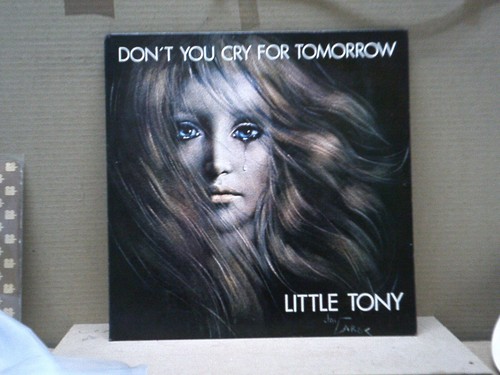 Little tony don t you - don't, cry
